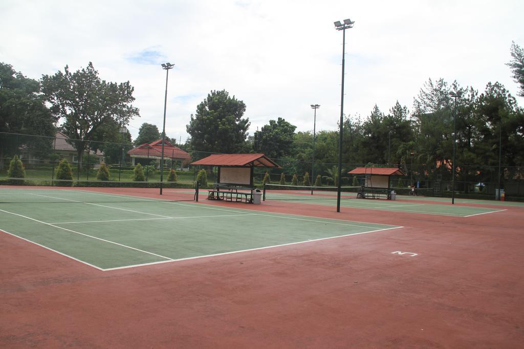 Country Woods Jakarta Lejlighedshotel Cilandak  Eksteriør billede